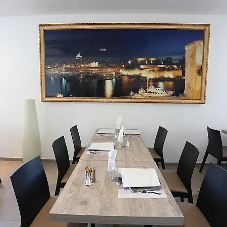 Restaurant Les Pielettes Hotel 2*